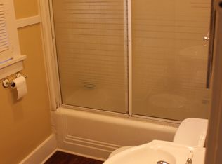 412 Bangs St, Aurora, IL 60505