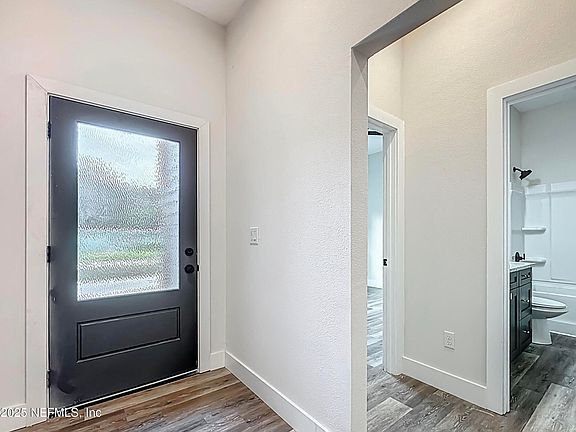 5th image of 2839 PALMDALE Street