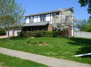 1716 Partridge Pl, Edwardsville, IL 62025