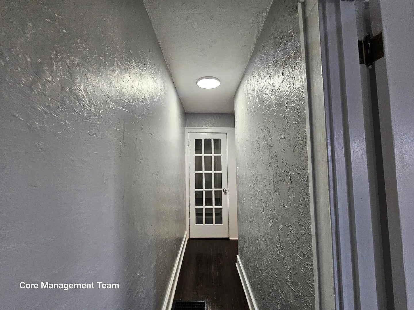 Updated 1 bedroom 1 bath apartment for rent in Mt Oliver — Photo 3