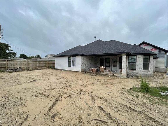 2nd image of 680 Birchwood Dr