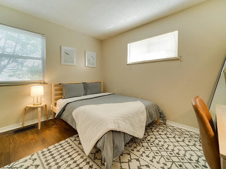 1 Coolwood Dr #1 — Photo 9