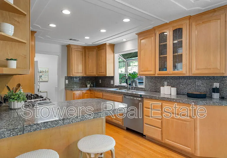 1413 Goleta Ct — Photo 9