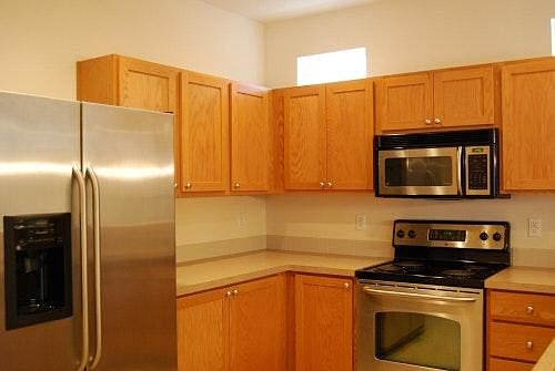 2nd image of 4328 Edgewater Blvd NE