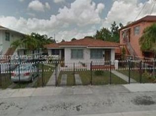 977 SW 10th St, Miami, FL 33130