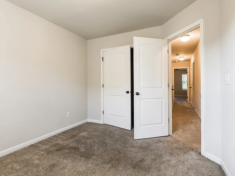 285 Magnaview Dr — Photo 12