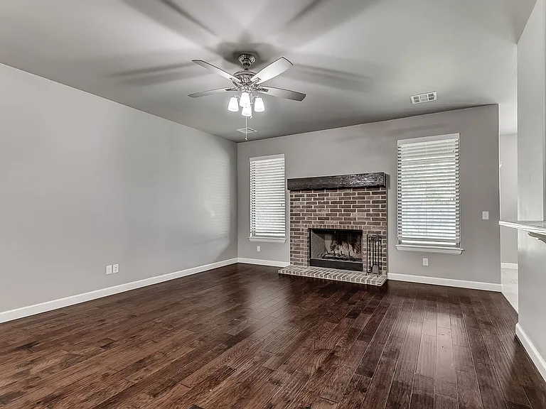 2709 Pacifica Ln — Photo 37