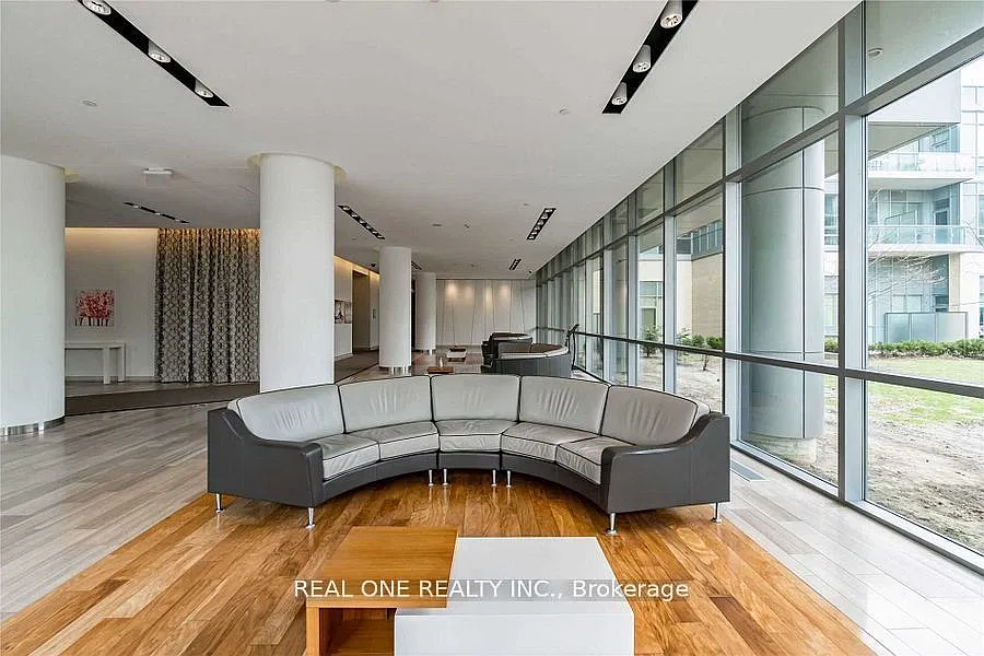 2 bed, $2,550 — Photo 2