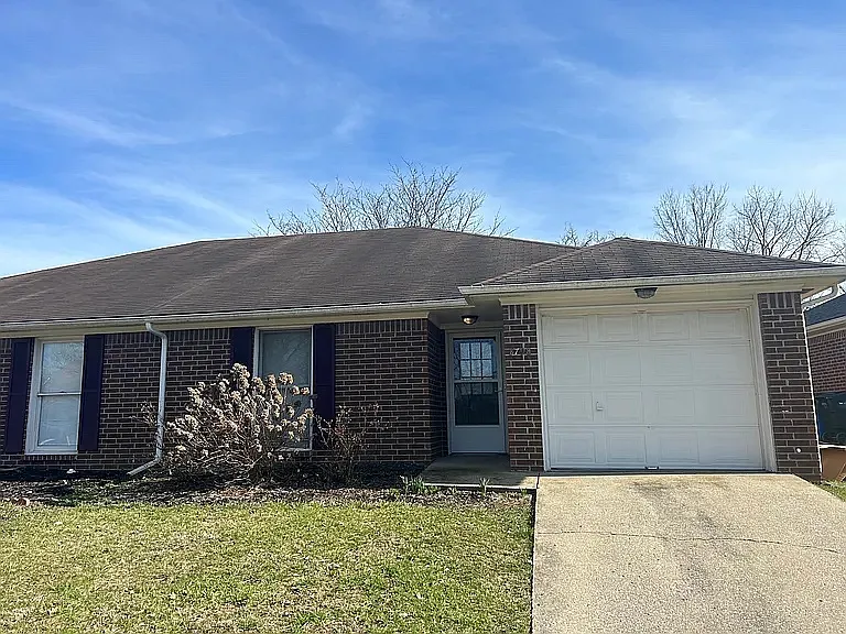 1583 Trent Blvd — Photo 1