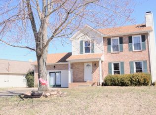 1025 Roedeer Dr, Clarksville, TN 37042