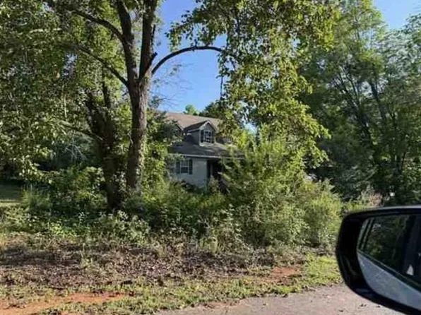 5025 King Dr, Anderson, SC 29621