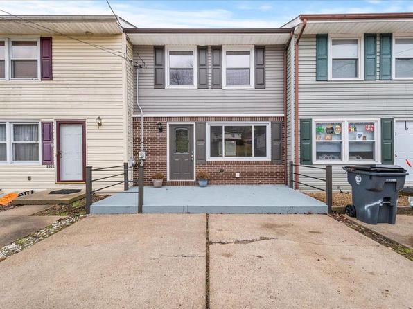 202D Stark Ave