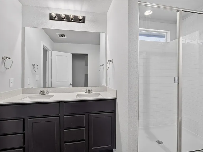 13800 Levy Ln — Photo 11