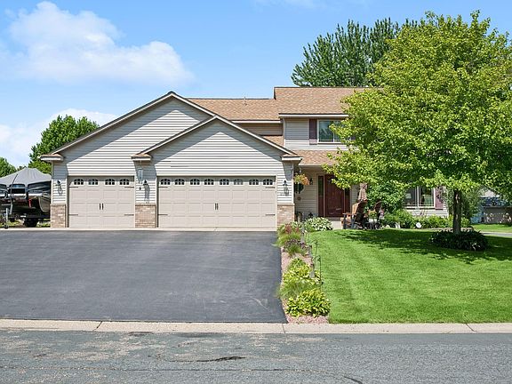 2nd image of 21071 Hyacinth Ave