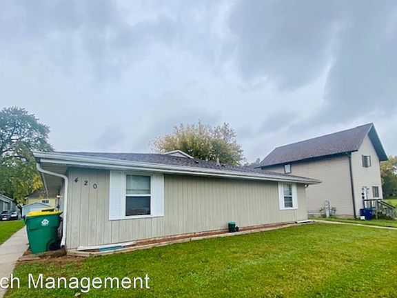 3rd image of 420 S Maple Ave #11591561