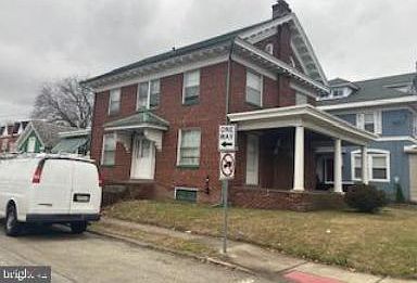 3rd image of 2514 Edgmont Ave