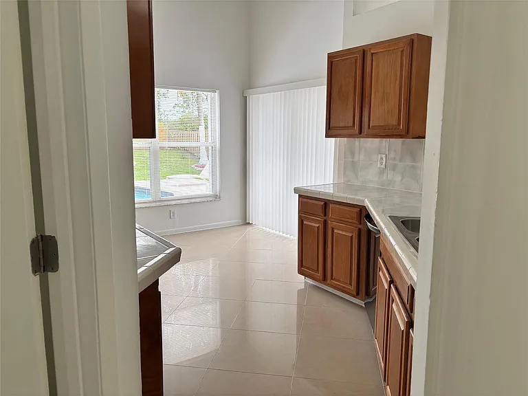 2990 NW 68th Ave — Photo 10