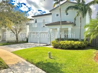184 NE 32nd Ter, Homestead, FL 33033