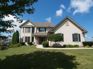 W132N6321 Marach Rd, Menomonee Falls, WI 53051