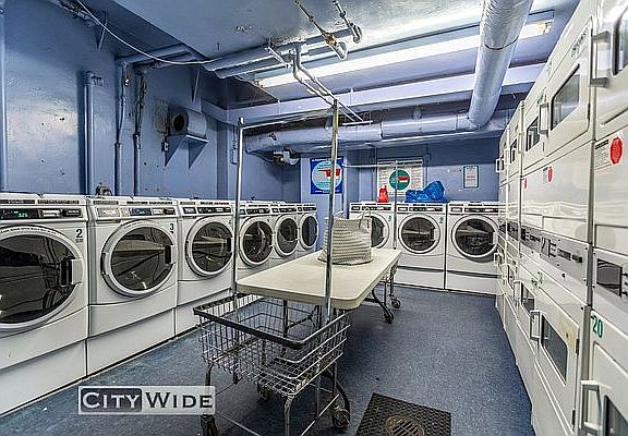5th image of 240 E 82nd St #7Q