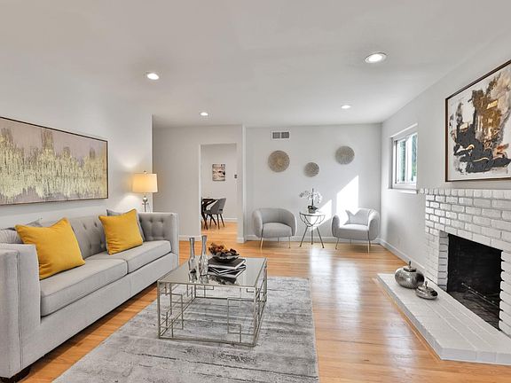 2nd image of 7398 Rollingdell Dr
