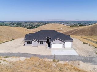 138211 W 206th Pr SW, Prosser, WA 99350