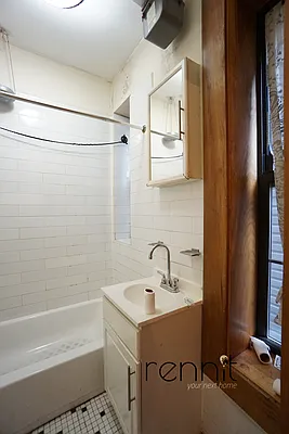 Rented by Rennit Inc. | media 18