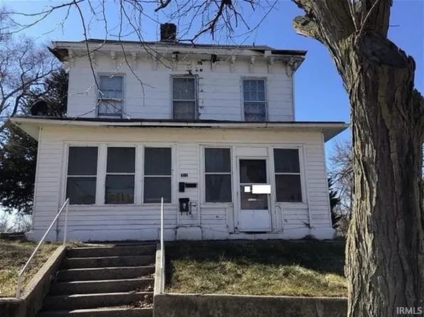 307 N Main St, Hudson, IN 46747