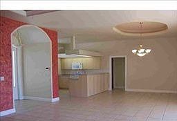 3rd image of 2586 39th Ave NE