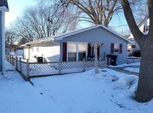 1506 Ithaca Ave, Spirit Lake, IA 51360