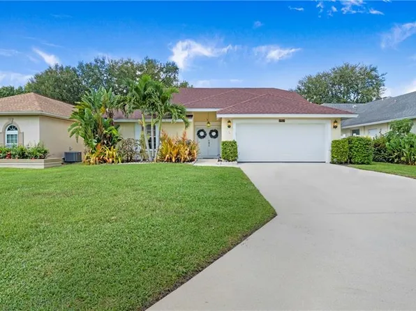 864 Belville BLVD, NAPLES, FL 34104