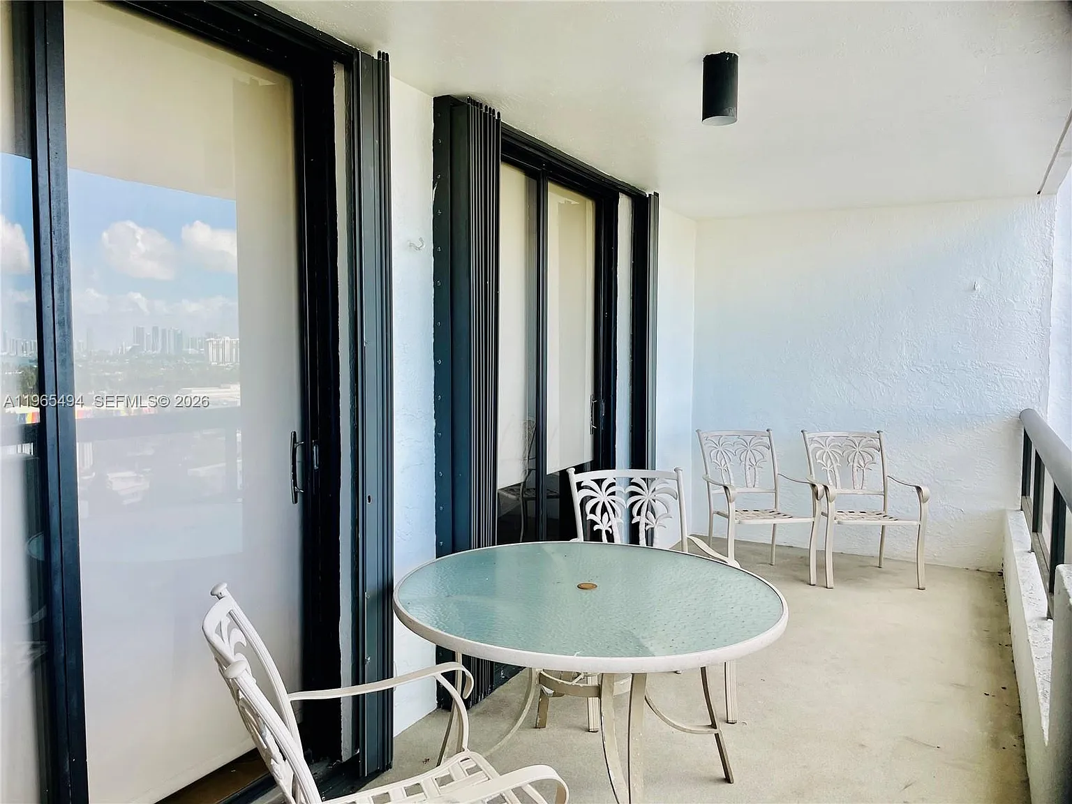 Club Atlantis Condo — Photo 2