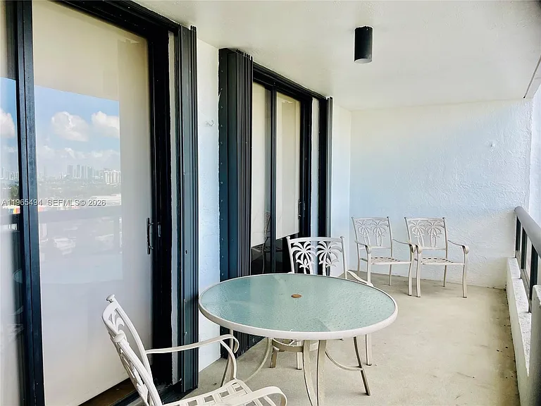 2555 Collins Ave #2006 — Photo 2