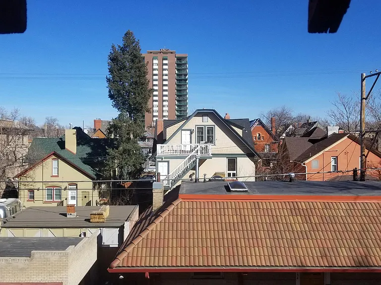 1140 N Grant St — Photo 35