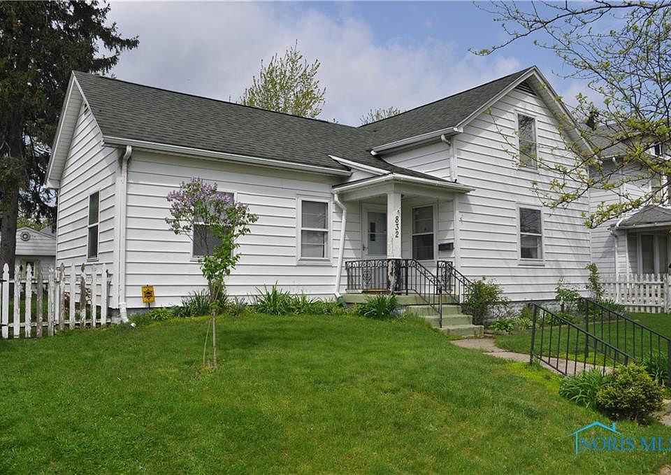 1st image of 832 Willow Ave