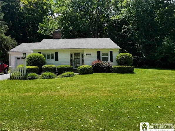 2365 Carlson Rd, Jamestown, NY 14701