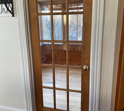 2nd bedroom/sunroom/office