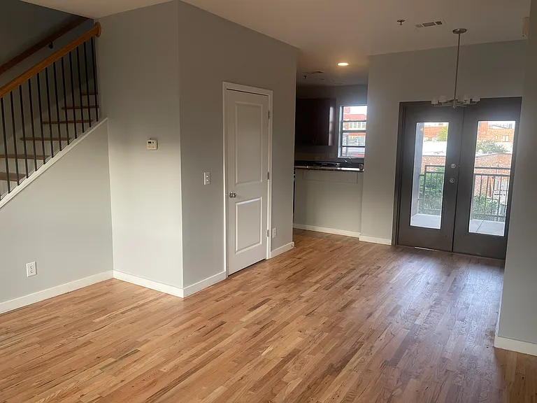 238 Walker St SW #29 — Photo 15
