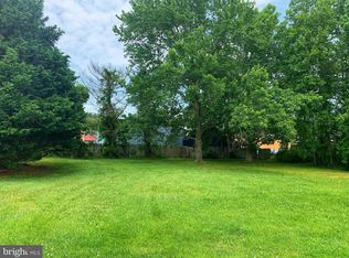 686 Collins St, Bethany Beach, DE 19930