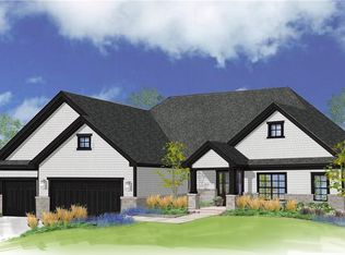 2043 Rustling Oak Ct, Dayton, OH 45431