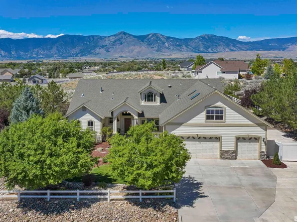 2690 Skyline Dr, Minden, NV 89423