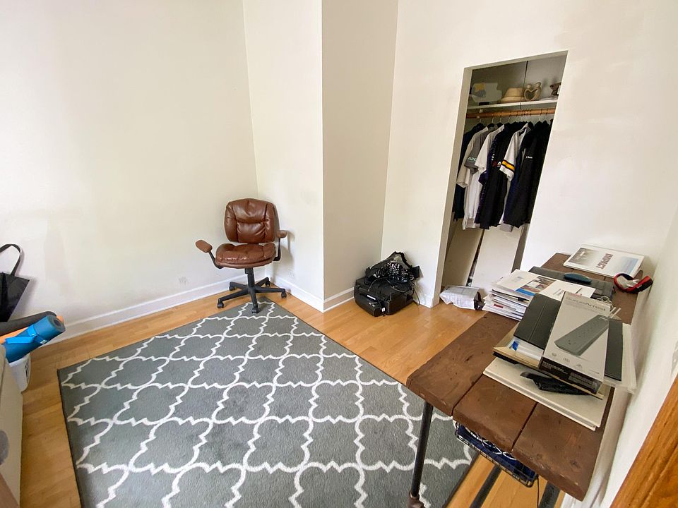 Second bedroom