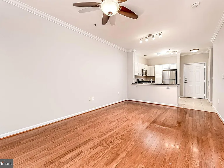 12909 Centre Park Cir #306 — Photo 9