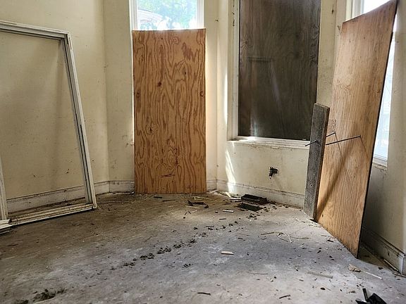 5th image of 7233 S Sangamon St