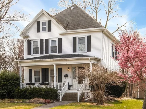 326 Main St, Bridgewater, MA 02324