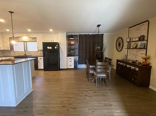 1495 Tung Oil Rd, Pine Grove, LA 70453