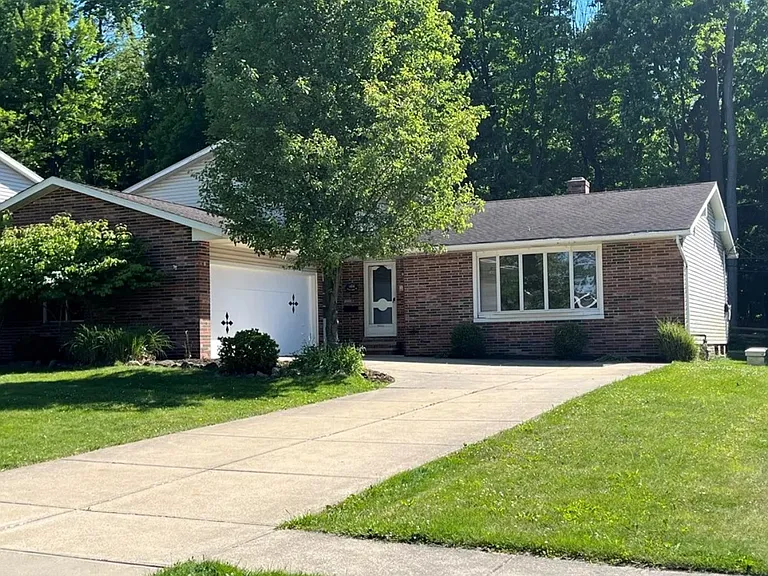 14741 Indian Creek Dr — Photo 1