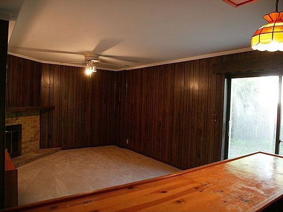 3rd image of 6068 Clerkenwell Ct