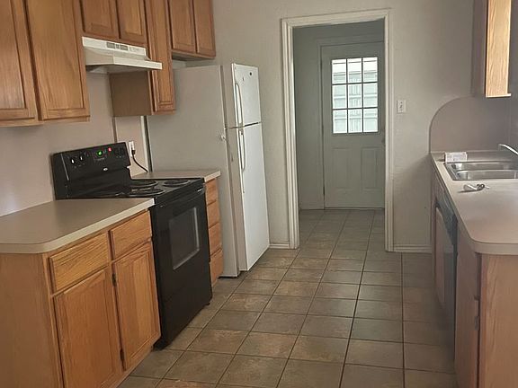 2nd image of 111 E 3rd St #111A