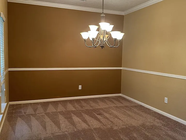 23806 Allingham Ln — Photo 16